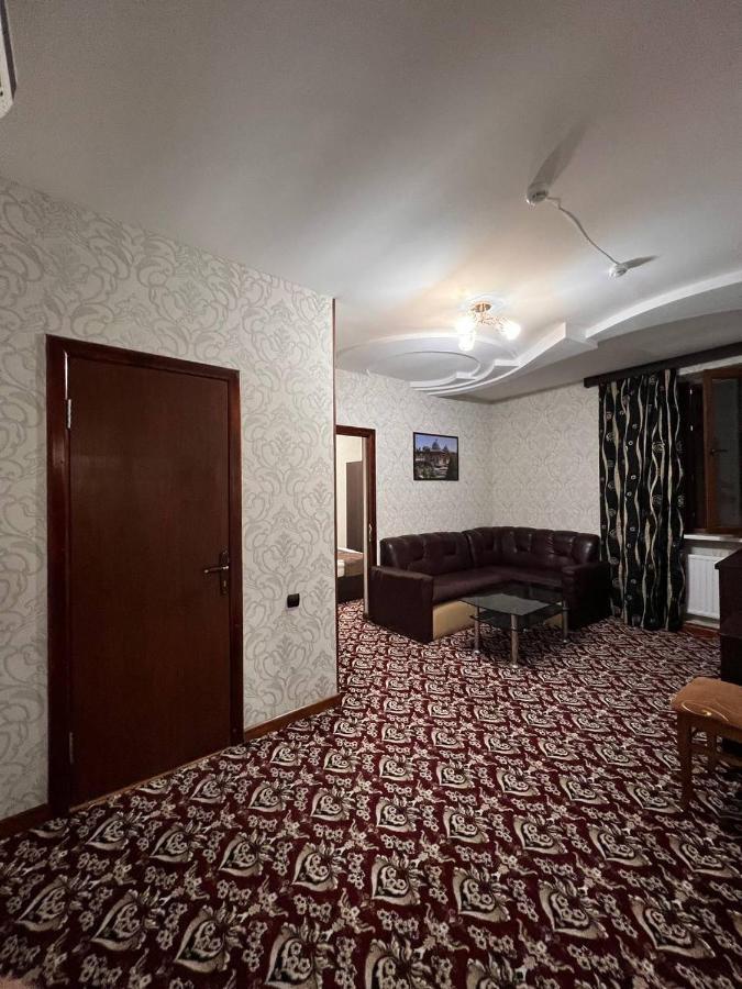 Grand Uzbegim Hotel Taskent Exterior foto